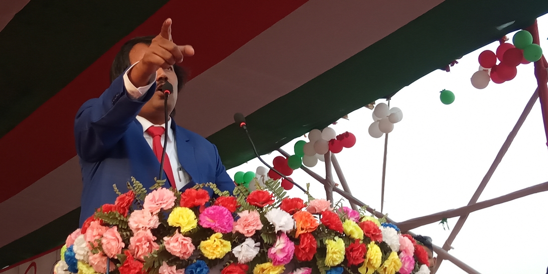 चुनावको तयारी थाल्न सीके राउतको निर्देशन, कार्यक्रमस्थलमा स्वतन्त्र मधेसको झन्डा प्रदर्शन